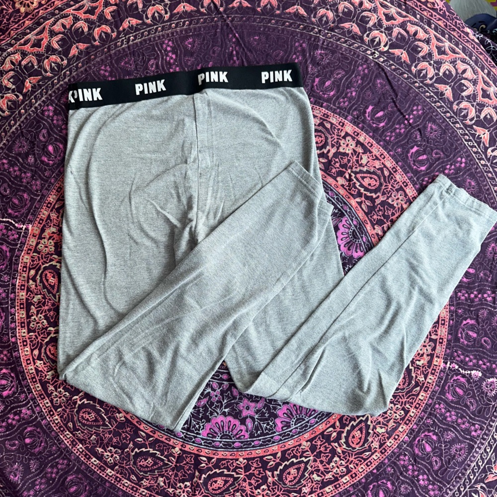 Victoria's Secret PINK Gray Leggings - Picture 3 of 3
